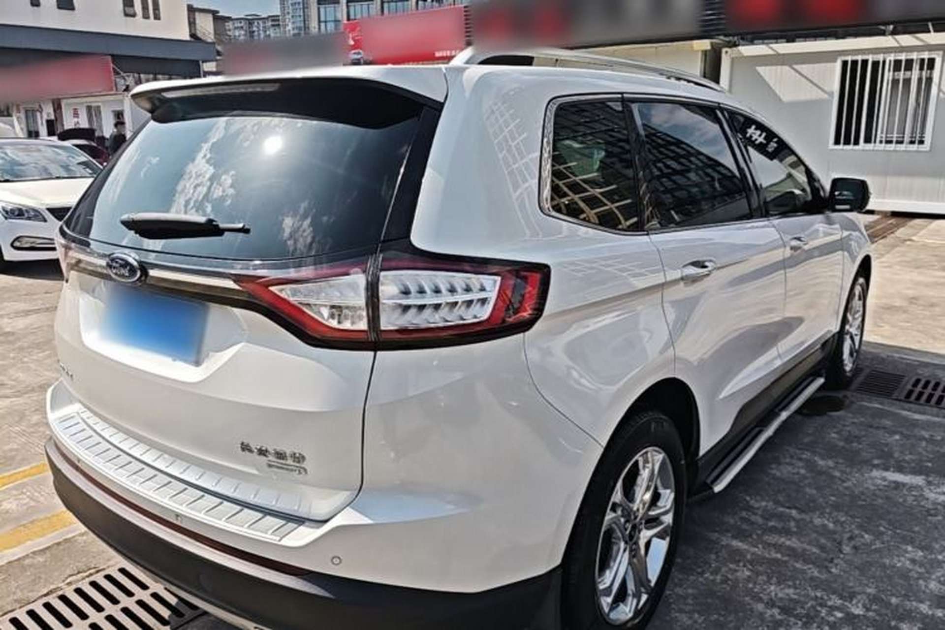 Used Ford Edge 2018 EcoBoost 245 Two-Wheel-Drive Titanium 7-Seater China V Standard Rear Right 45 Deg