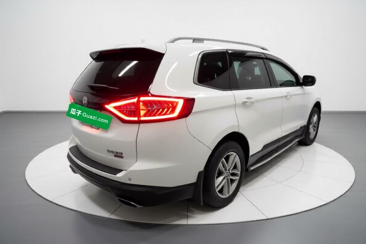 Used Ford Edge 2018 Facelifted EcoBoost 245 Two-Wheel-Drive Platinum Edition 5 Seats China V Emission Standard Rear Right 45 Deg