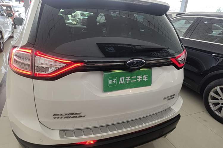 Used Ford Edge 2018 EcoBoost 245 Four-Wheel Drive Titanium 7-Seater Rear