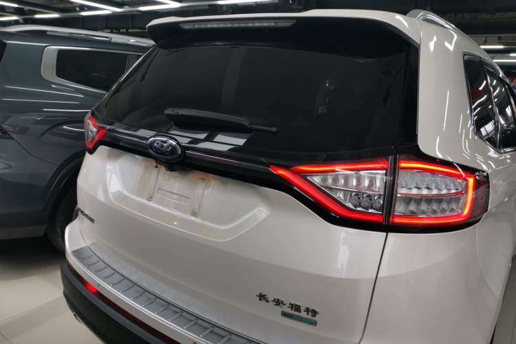 Used Ford Edge 2018 EcoBoost 245 Two-Wheel-Drive Titanium 7-Seater China V Standard Rear