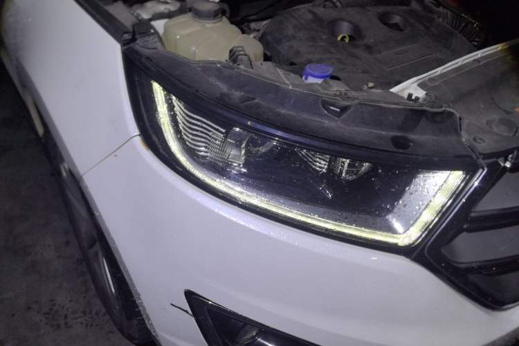 Used Ford Edge 2018 EcoBoost 245 Two-Wheel-Drive Titanium 7-Seater China V Standard Right Front Headlight