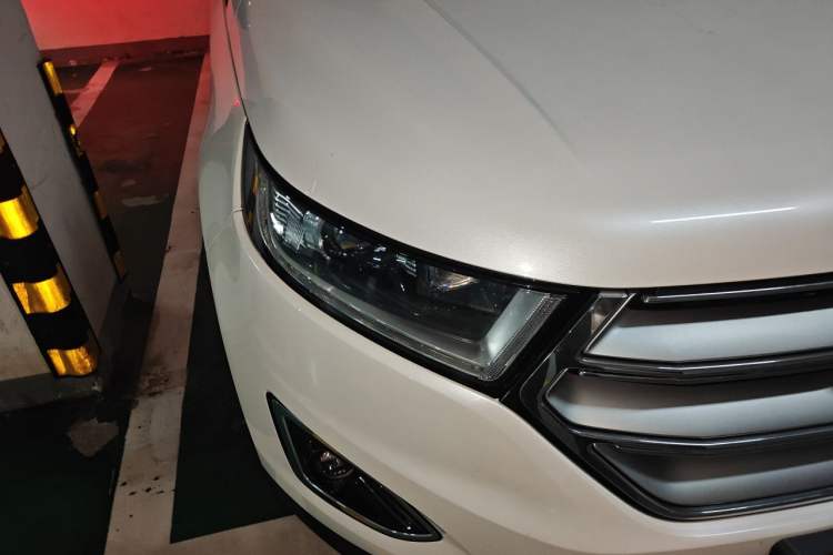 Used Ford Edge 2018 EcoBoost 245 Two-Wheel-Drive Titanium 7-Seater China V Standard Right Front Headlight