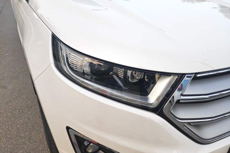 Used Ford Edge 2018 EcoBoost 245 Two-Wheel-Drive Titanium 7-Seater China V Standard Right Front Headlight
