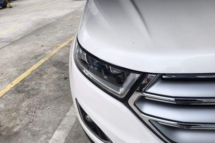 Used Ford Edge 2018 EcoBoost 245 Two-Wheel-Drive Titanium 7-Seater China V Standard Right Front Headlight