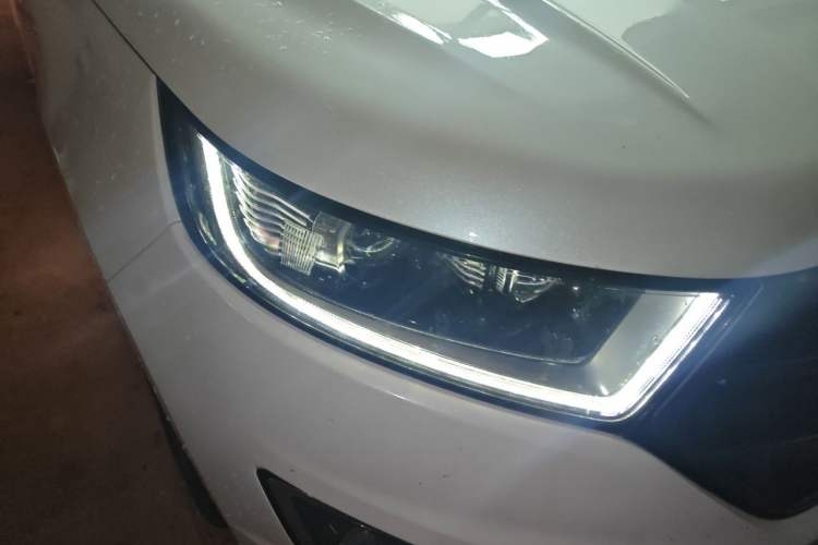 Used Ford Edge 2018 EcoBoost 245 Two-Wheel-Drive Titanium 7-Seater China V Standard Right Front Headlight