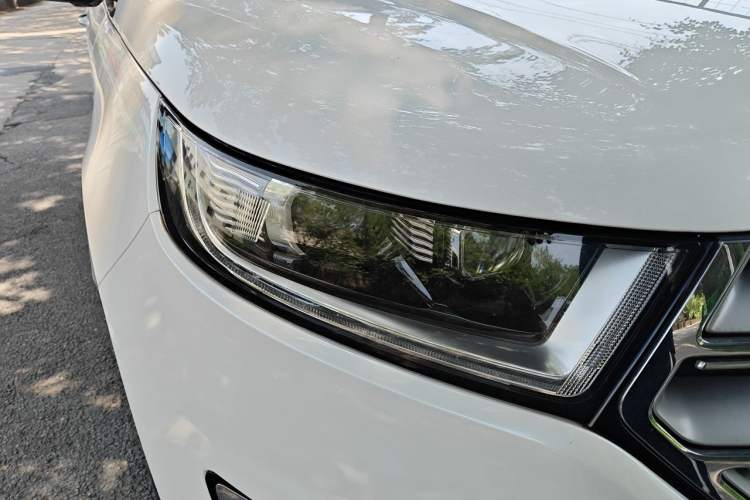 Used Ford Edge 2018 EcoBoost 245 Two-Wheel-Drive Titanium 7-Seater China V Standard Right Front Headlight