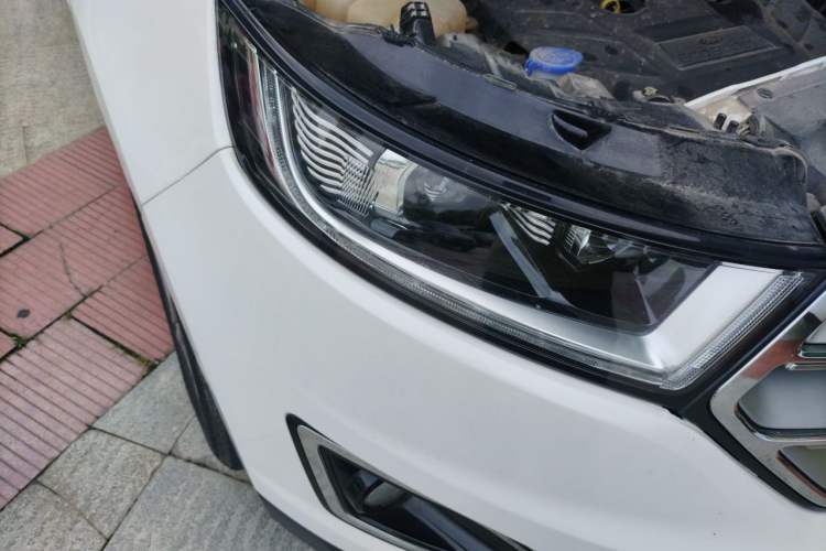 Used Ford Edge 2018 EcoBoost 245 Two-Wheel-Drive Titanium 7-Seater China V Standard Right Front Headlight