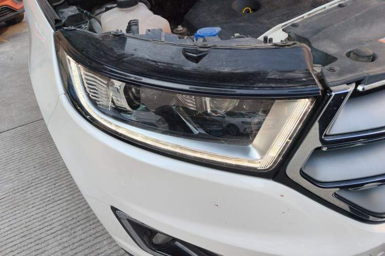 Used Ford Edge 2018 EcoBoost 245 Two-Wheel-Drive Titanium 7-Seater China V Standard Right Front Headlight
