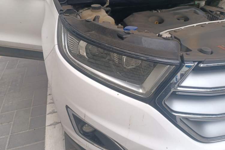 Used Ford Edge 2018 EcoBoost 245 Two-Wheel-Drive Titanium 7-Seater China V Standard Right Front Headlight