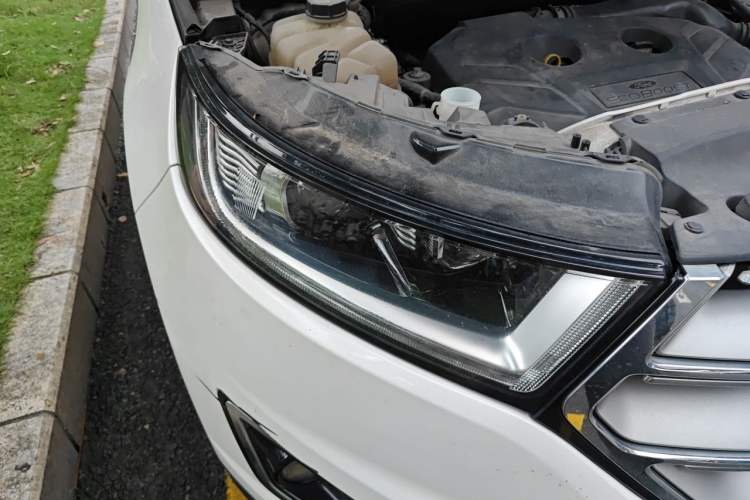 Used Ford Edge 2018 EcoBoost 245 Two-Wheel-Drive Titanium 7-Seater China V Standard Right Front Headlight