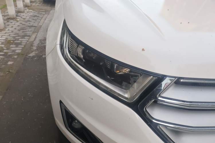 Used Ford Edge 2018 EcoBoost 245 Two-Wheel-Drive Titanium 7-Seater China VI Standard Right Front Headlight