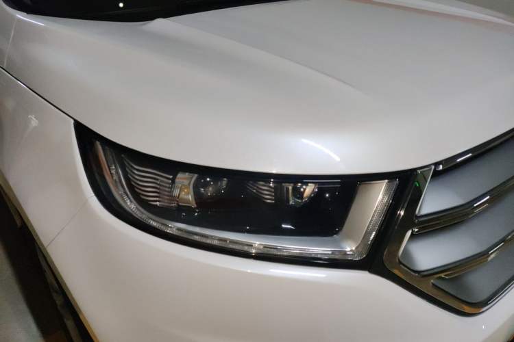 Used Ford Edge 2018 EcoBoost 245 Two-Wheel-Drive Titanium 7-Seater China V Standard Right Front Headlight