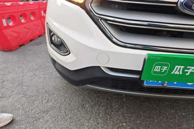 Used Ford Edge 2018 EcoBoost 245 Two-Wheel-Drive Titanium 7-Seater China V Standard Right Front Headlight