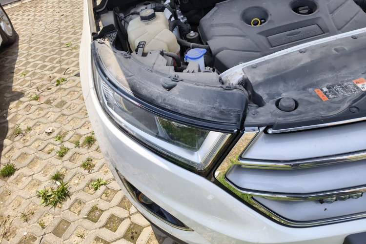 Used Ford Edge 2018 EcoBoost 245 Two-Wheel-Drive Titanium 7-Seater China V Standard Right Front Headlight