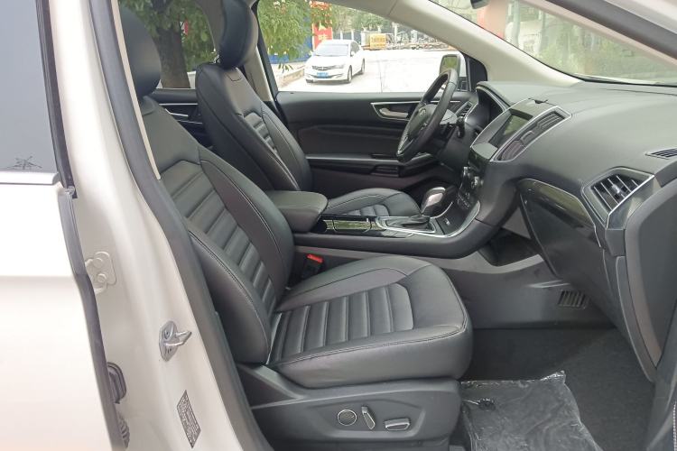 Used Ford Edge 2018 EcoBoost 245 Two-Wheel-Drive Titanium 7-Seater China VI Standard Right Front Seat