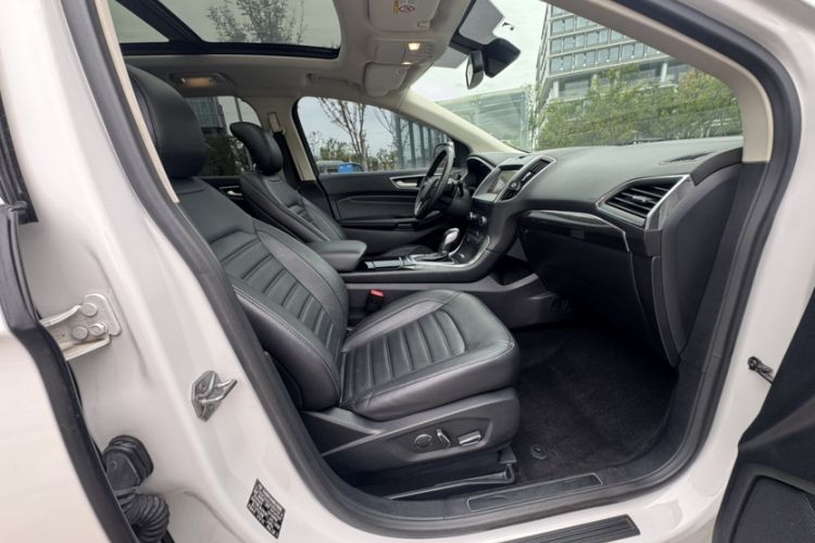 Used Ford Edge 2018 EcoBoost 245 Two-Wheel-Drive Titanium 7-Seater China V Standard Right Front Seat