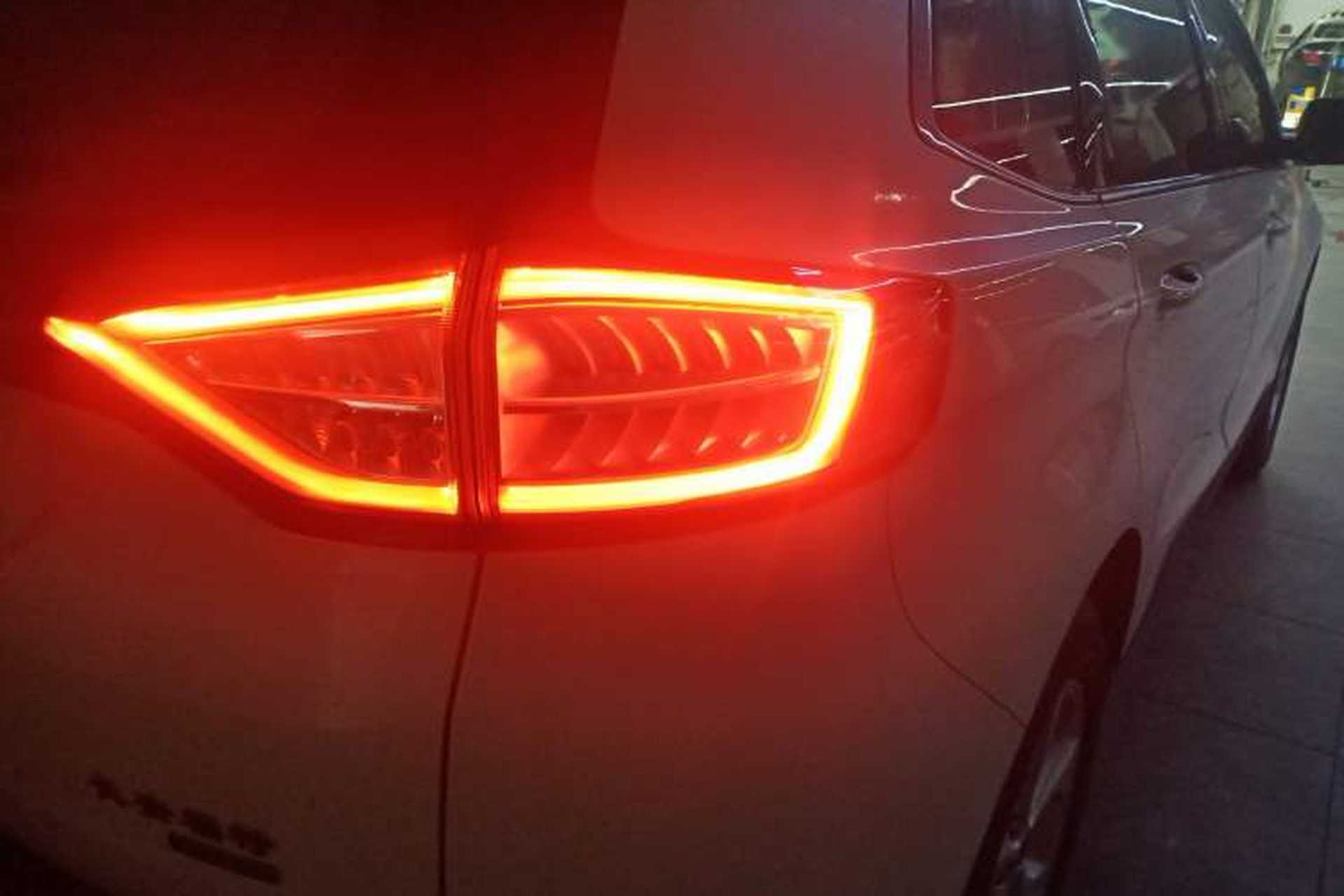 Used Ford Edge 2018 EcoBoost 245 Two-Wheel-Drive Titanium 5-Seater China V Standard Right Rear Taillight