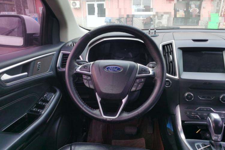 Used Ford Edge 2018 EcoBoost 245 Two-Wheel-Drive Titanium 7-Seater China V Standard Steering Wheel