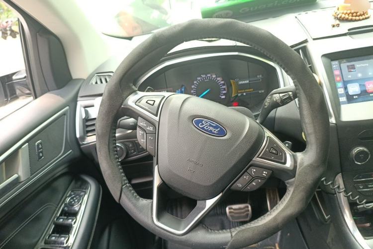 Used Ford Edge 2018 EcoBoost 245 Two-Wheel-Drive Titanium 7-Seater China V Standard Steering Wheel