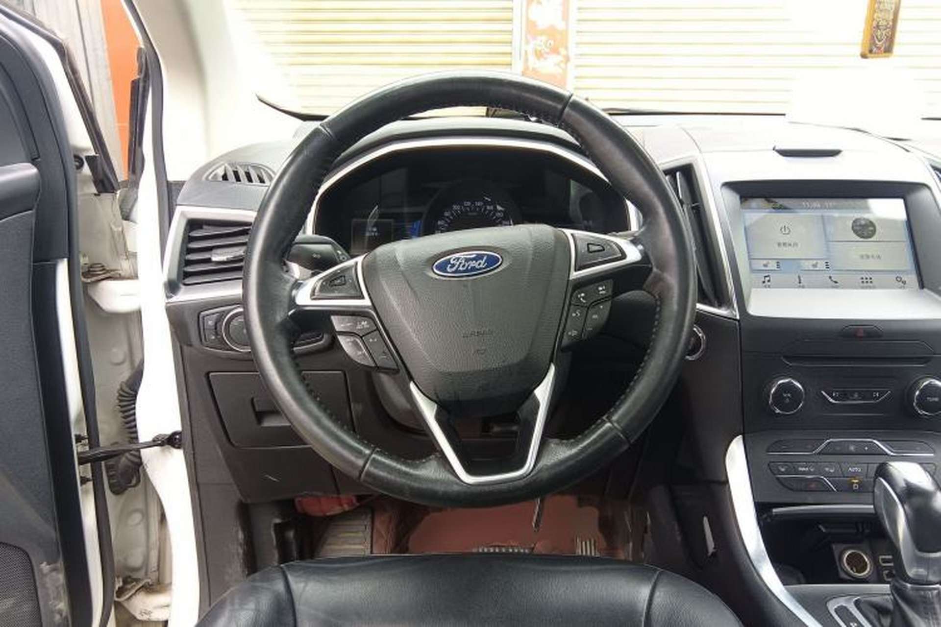 Used Ford Edge 2018 EcoBoost 245 Two-Wheel-Drive Titanium 7-Seater China V Standard Steering Wheel
