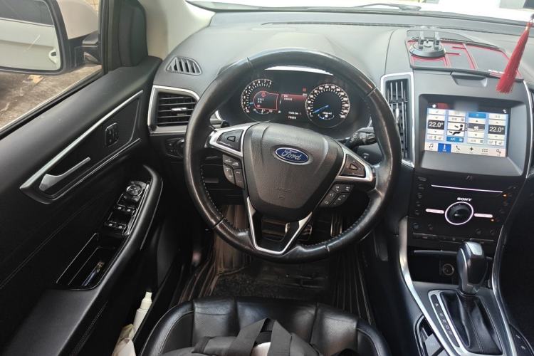 Used Ford Edge 2018 EcoBoost 245 4x4 Titanium Plus 7-Seater China V Standard Steering Wheel