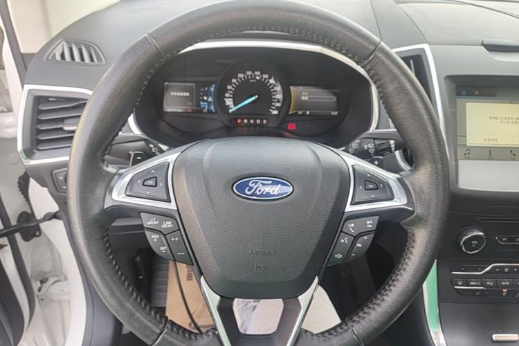 Used Ford Edge 2018 EcoBoost 245 Two-Wheel-Drive Titanium 7-Seater China V Standard Steering Wheel