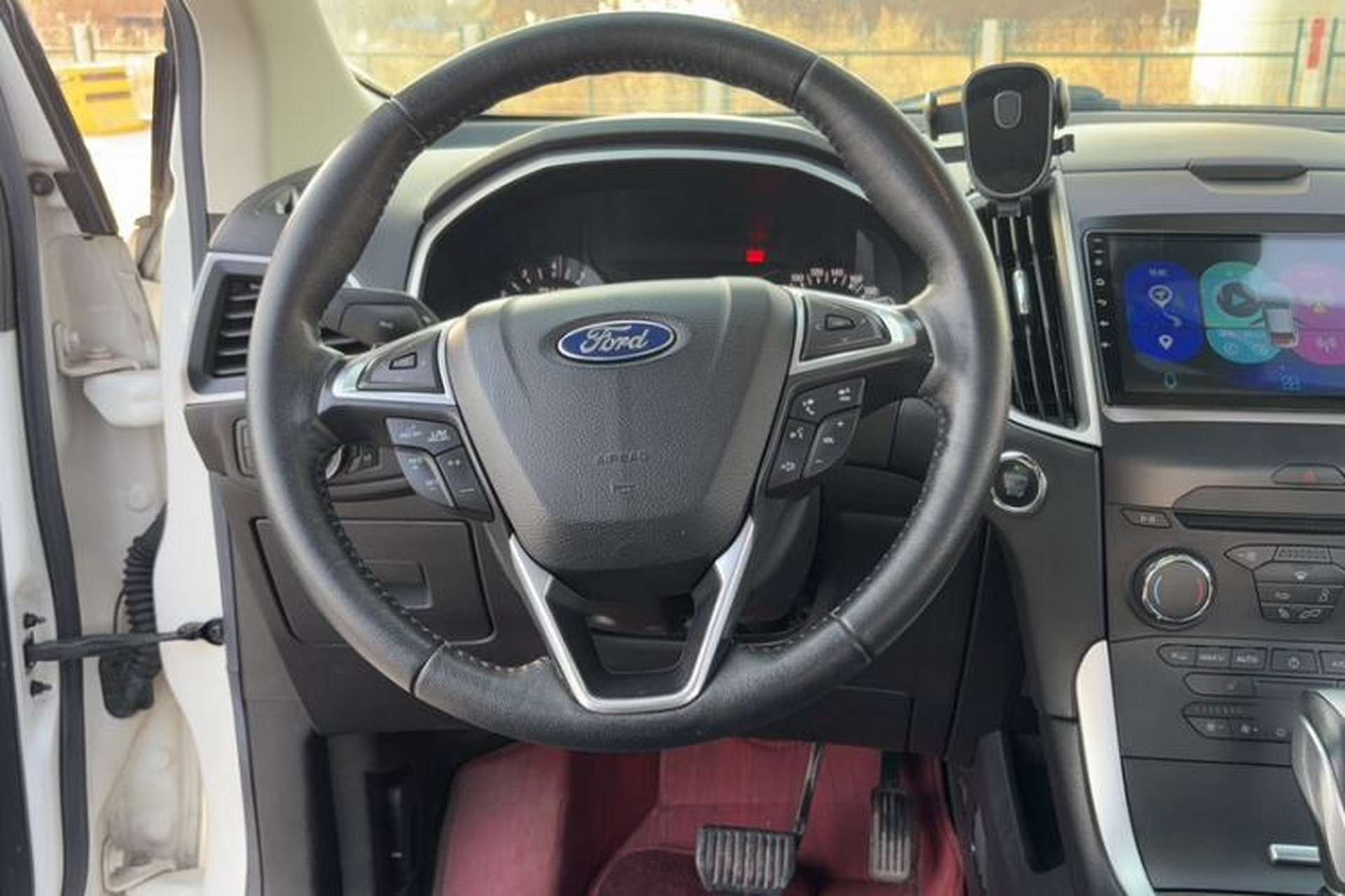 Used Ford Edge 2018 EcoBoost 245 Two-Wheel-Drive Platinum Edition 7-Seater China V Emission Standard Steering Wheel