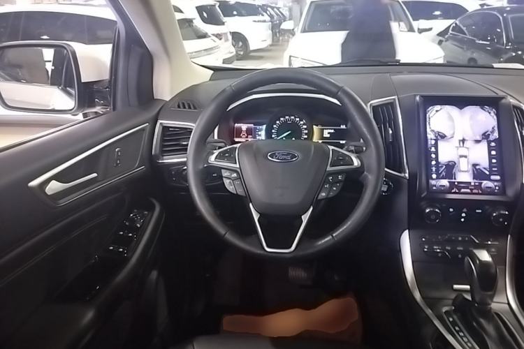 Used Ford Edge 2018 EcoBoost 245 Two-Wheel-Drive Titanium 7-Seater China V Standard Steering Wheel