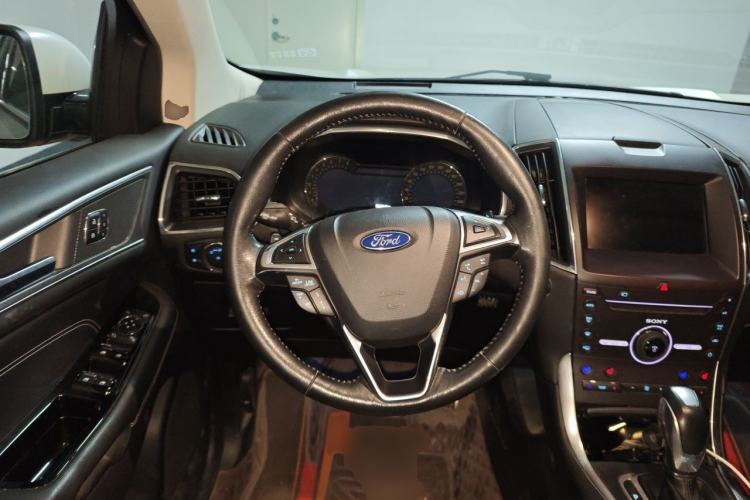 Used Ford Edge 2018 EcoBoost 245 4x4 Titanium Plus 7-Seater China V Standard Steering Wheel