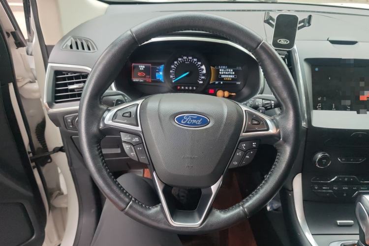 Used Ford Edge 2018 EcoBoost 245 Two-Wheel-Drive Titanium 7-Seater China VI Standard Steering Wheel