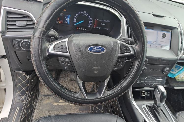 Used Ford Edge 2018 EcoBoost 245 Two-Wheel-Drive Titanium 7-Seater China VI Standard Steering Wheel