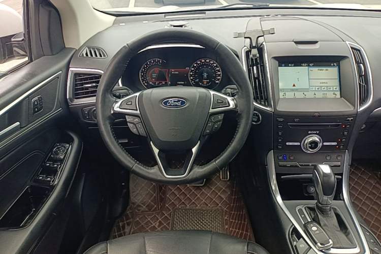 Used Ford Edge 2018 EcoBoost 245 4x4 Titanium Plus 7-Seater China V Standard Steering Wheel