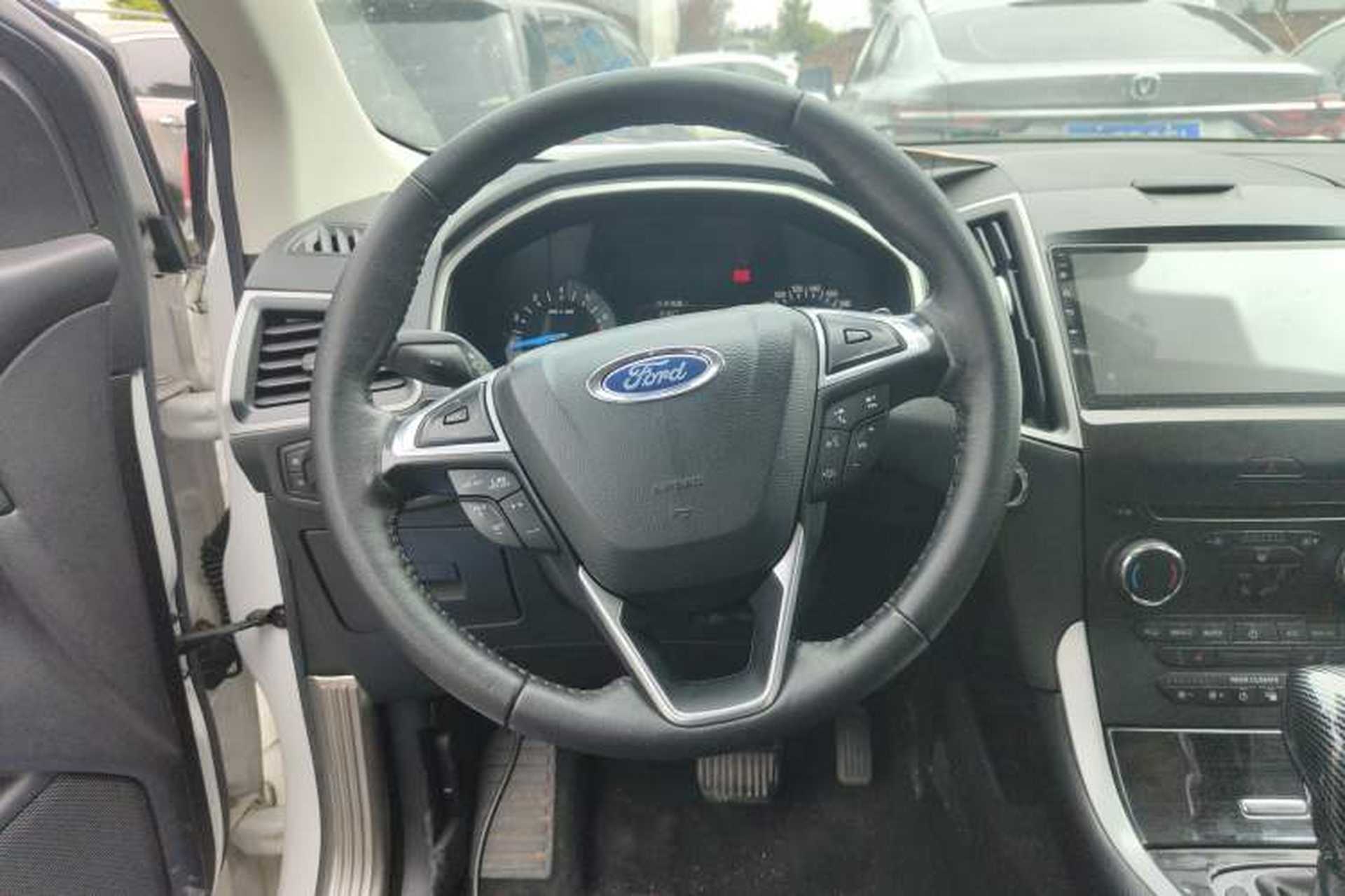 Used Ford Edge 2018 EcoBoost 245 Two-Wheel-Drive Platinum Edition 7-Seater China V Emission Standard Steering Wheel
