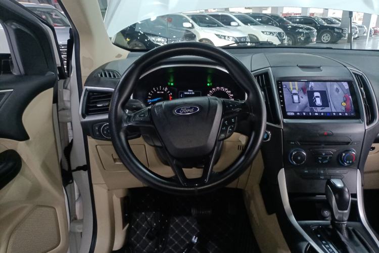 Used Ford Edge 2018 EcoBoost 245 Two-Wheel-Drive Titanium 5-Seater China V Standard Steering Wheel