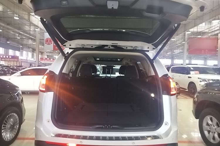 Used Ford Edge 2018 EcoBoost 245 Two-Wheel-Drive Titanium 7-Seater China V Standard Trunk