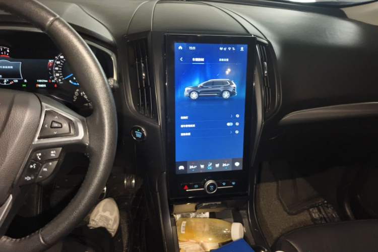 Used Ford Edge 2020 EcoBoost 245 Two-Wheel Drive Titanium 7-Seater Audio And AC Panel