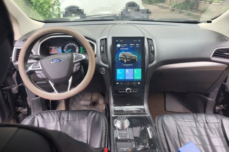 Used Ford Edge 2020 EcoBoost 245 Two-Wheel-Drive Platinum Edition 5 Seats Center Console