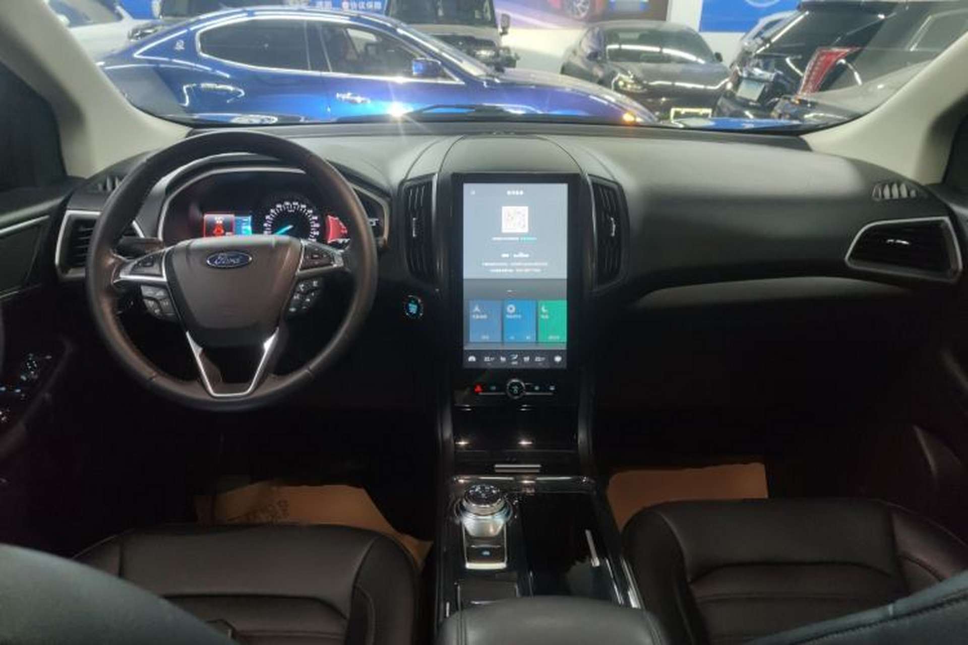 Used Ford Edge 2020 EcoBoost 245 Two-Wheel-Drive Platinum Edition 5 Seats Center Console