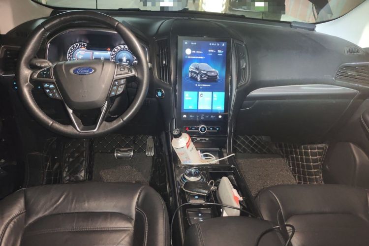 Used Ford Edge 2020 EcoBoost 245 Two-Wheel Drive Titanium 7-Seater Center Console