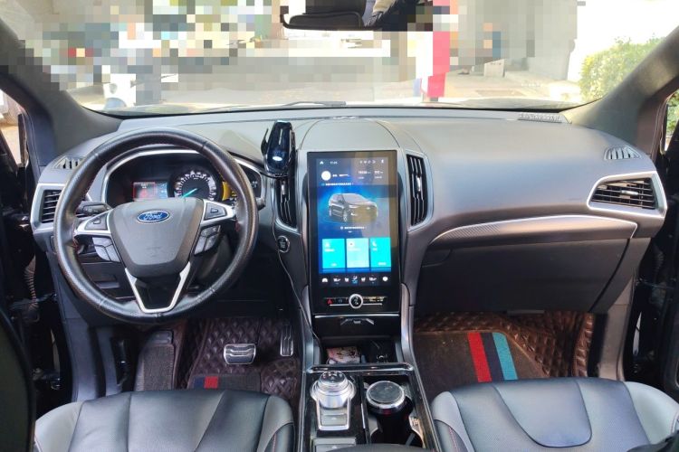 Used Ford Edge 2020 EcoBoost 245 4x4 ST-Line 7-Seater Center Console