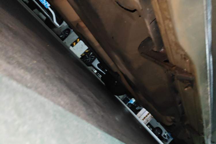 Used Ford Edge 2020 EcoBoost 245 Two-Wheel Drive Titanium 7-Seater Chassis Front Left