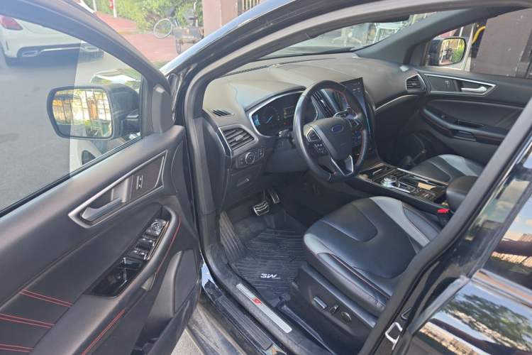 Used Ford Edge 2020 EcoBoost 245 4x4 ST-Line 7-Seater Driver Seat