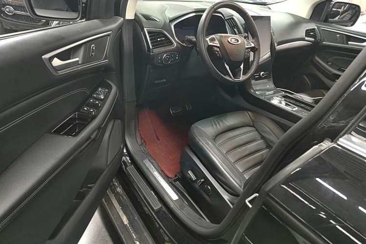 Used Ford Edge 2020 EcoBoost 245 Two-Wheel Drive Titanium 7-Seater Driver Seat
