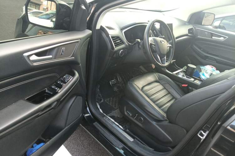 Used Ford Edge 2020 EcoBoost 245 Two-Wheel Drive Titanium 7-Seater Driver Seat