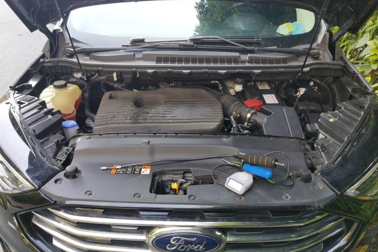 Used Ford Edge 2020 EcoBoost 245 Two-Wheel Drive Titanium 7-Seater Engine Bay