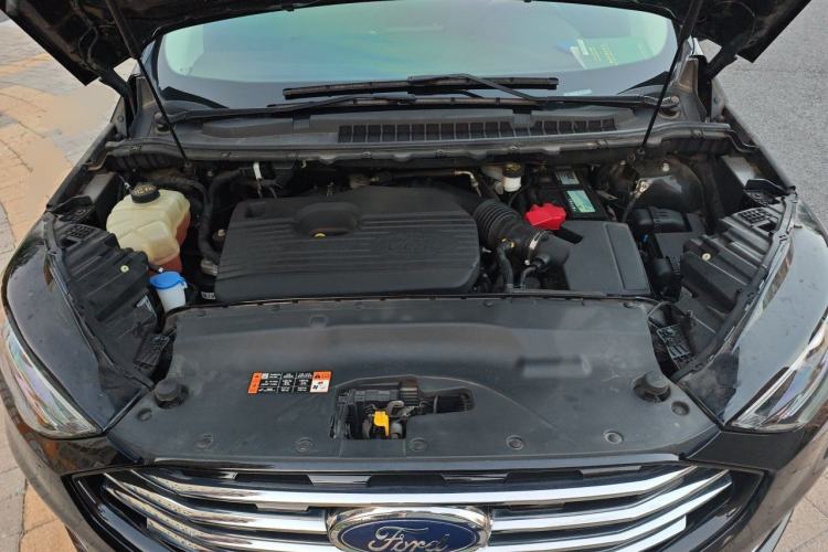Used Ford Edge 2020 EcoBoost 245 Two-Wheel Drive Titanium 7-Seater Engine Bay