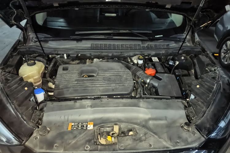 Used Ford Edge 2020 EcoBoost 245 Two-Wheel Drive Titanium 7-Seater Engine Bay