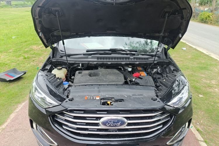 Used Ford Edge 2020 EcoBoost 245 Two-Wheel Drive Titanium 7-Seater Engine Bay