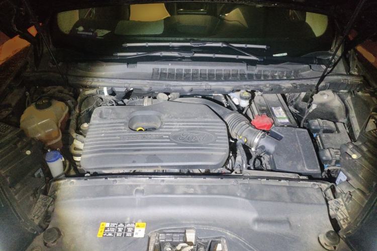 Used Ford Edge 2020 EcoBoost 245 Two-Wheel Drive Titanium 7-Seater Engine Bay