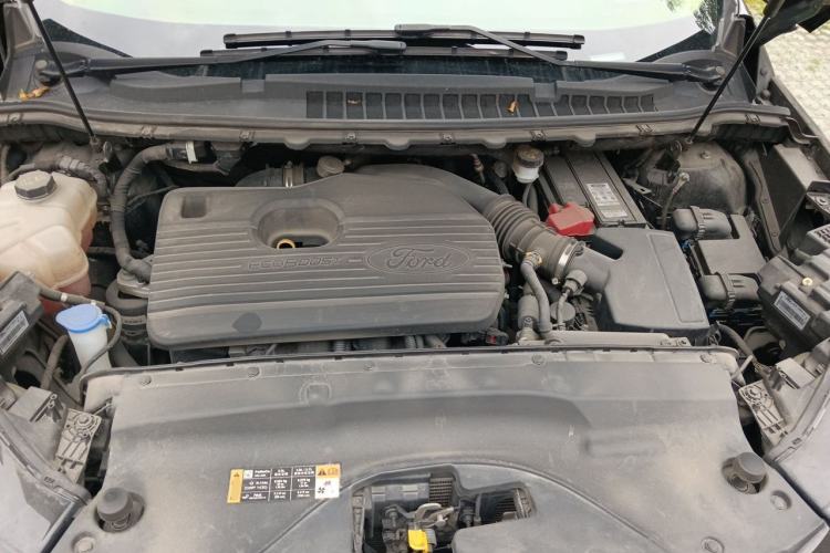 Used Ford Edge 2020 EcoBoost 245 Two-Wheel-Drive Platinum Edition 5 Seats Engine Bay
